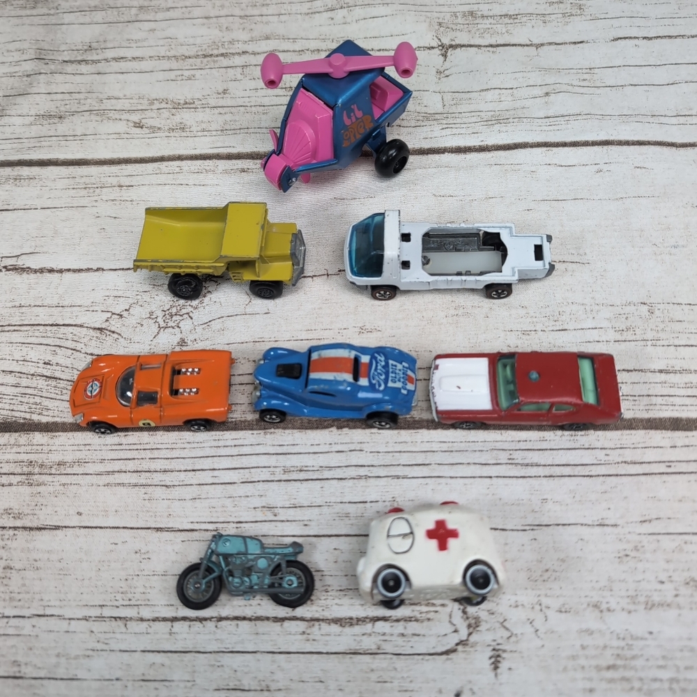 Lot Of 8 Vintage Toy Cars Vehicle Dinky Car Retro